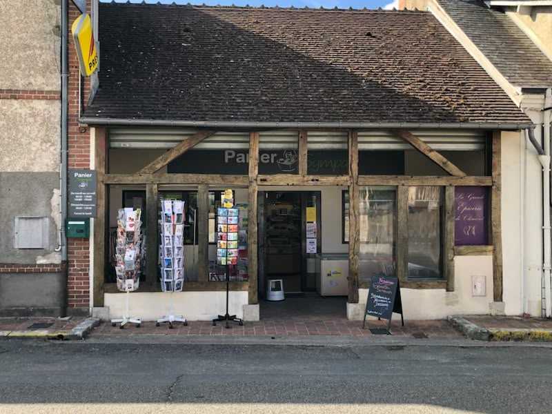 Devanture de l'épicerie Panier Sympa à Clémont